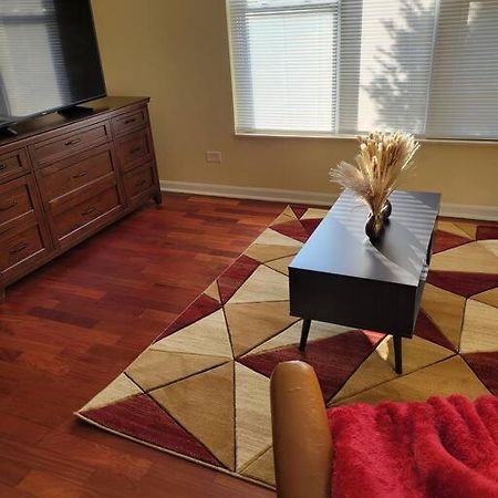 Charming 3Bd 2Bth Apartment シカゴ エクステリア 写真