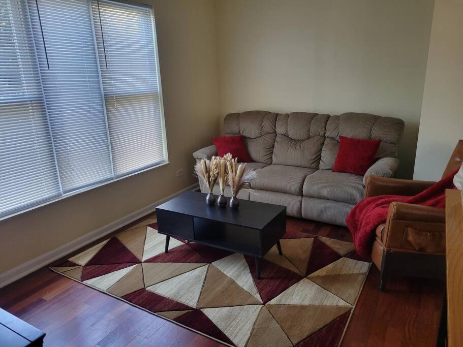 Charming 3Bd 2Bth Apartment シカゴ エクステリア 写真